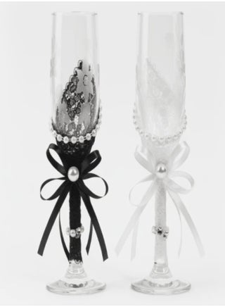 AKDC Wedding Bride & Groom Champagne Flute Glass Set of 2 – White & Black Design